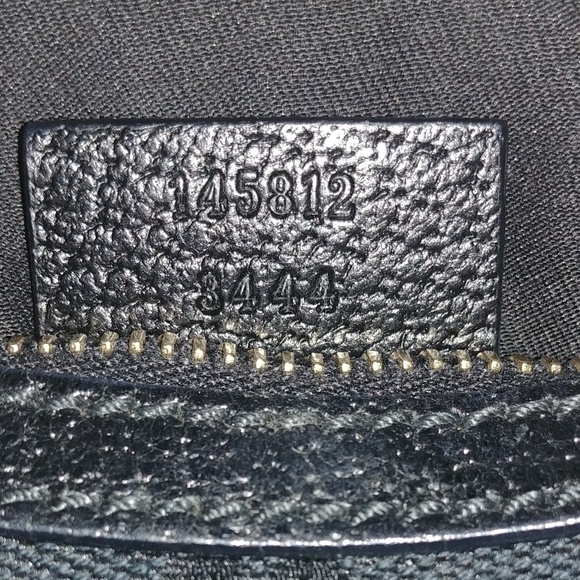 Authentic Gucci Canvas Hobo Shoulder Bag EUC - Picture 5 of 8